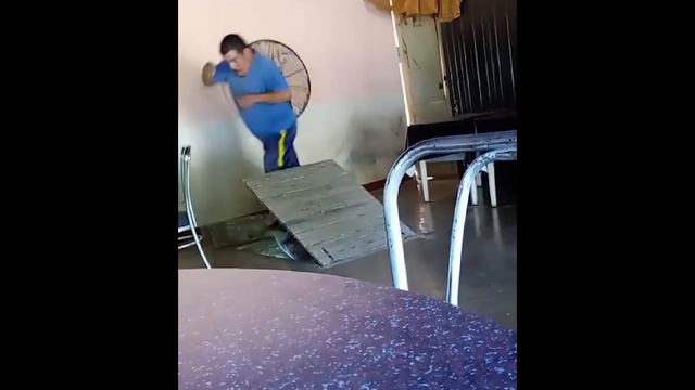 UNUSUAL MEMES COMPILATION V267 смотреть онлайн