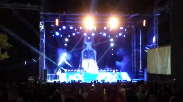 Three Days Grace - Painkiller; Live at Rock Carnival, Clark New Jersey; 2015-09-19 смотреть онлайн