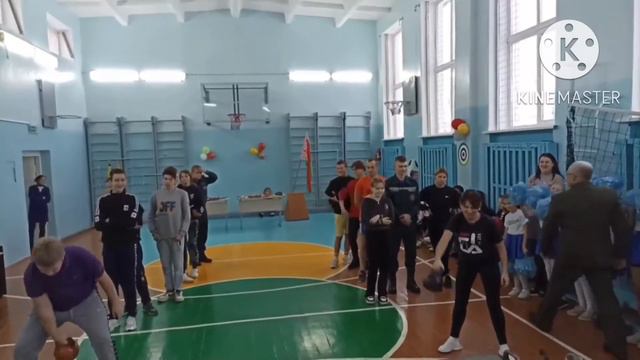 Я, Ты, Он, Она-вместе целая страна!#спорт #патриот #зож #школа #ученик #офицер #мчс #гиревик смотреть онлайн