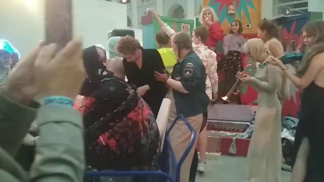 Дальневосточные разлучницы, Руслан Земляникин, Cosmoscow 2019