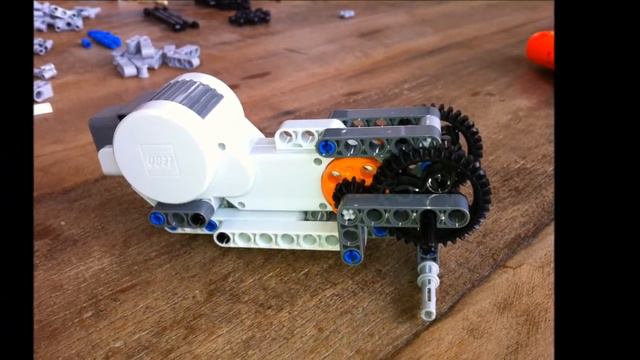 Artur Brandi - Lego MindStorms NXT 2.0 - Projeto 1 смотреть онлайн