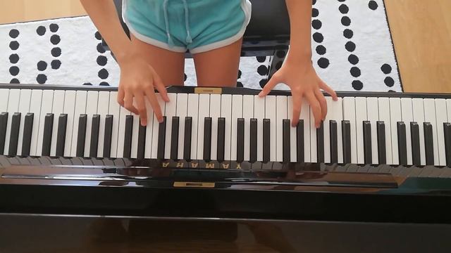 Quadrille Poule Ciprian Porumbescu(reminds of Paganini's Carnival of Venice, inspired by folk music смотреть онлайн