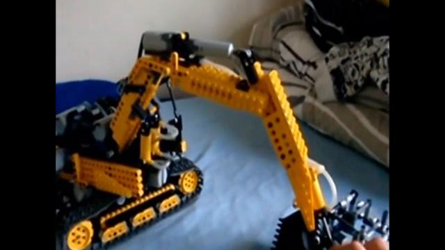 Lego Technic Excavator - by nicjo25 смотреть онлайн
