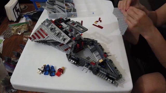 LEGO Speed Build - 8039 Venator-class Republic Attack Cruiser смотреть онлайн