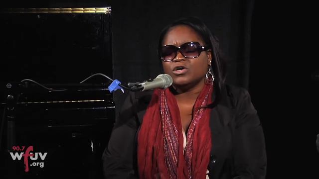 Shemekia Copeland - "I'll Be Your Baby Tonight" (Live at WFUV) смотреть онлайн
