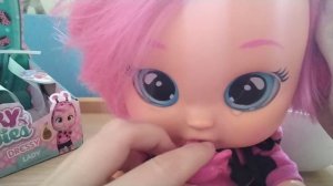 Gogo toys cry baby dressy lady