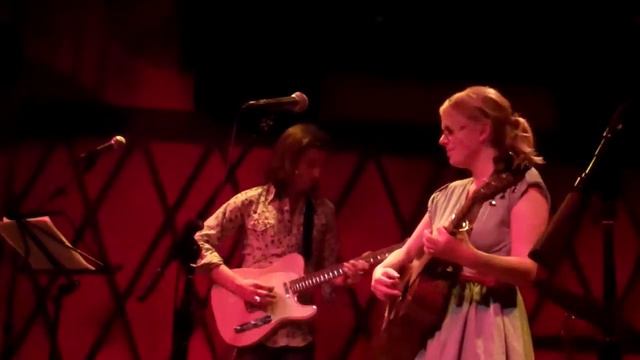 Aoife O'Donovan Band- I'm Alone смотреть онлайн