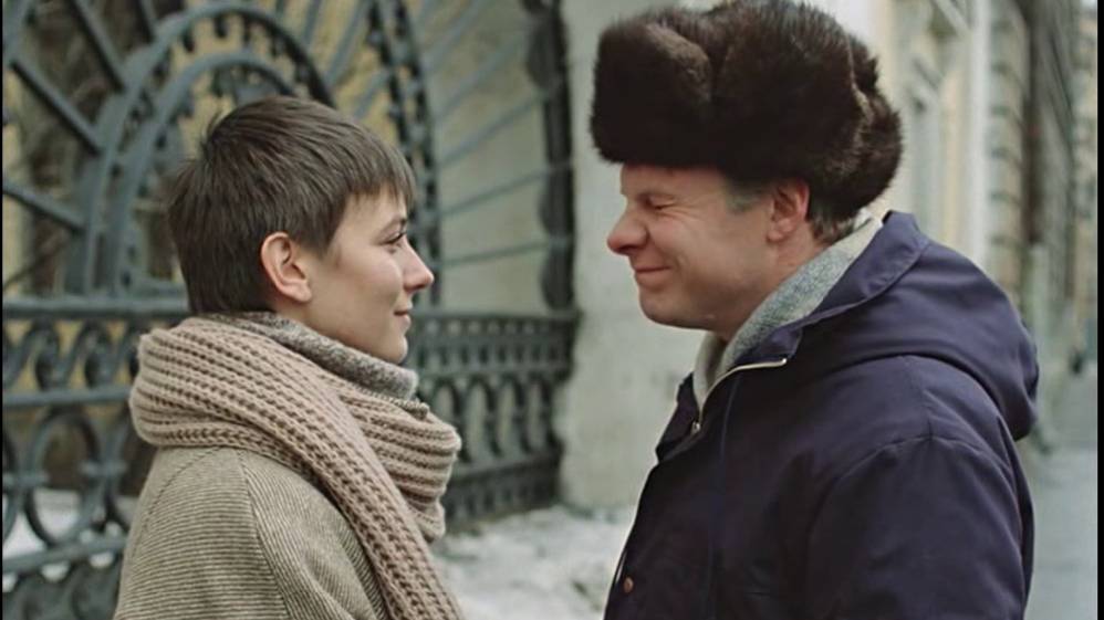 LP - Lost on You смотреть онлайн