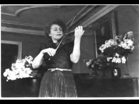 Galina Barinova - Wieniawski Etude Saltarello смотреть онлайн