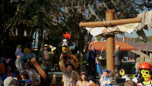 Grand Opening of Pirate River Quest at LEGOLAND Florida Resort смотреть онлайн