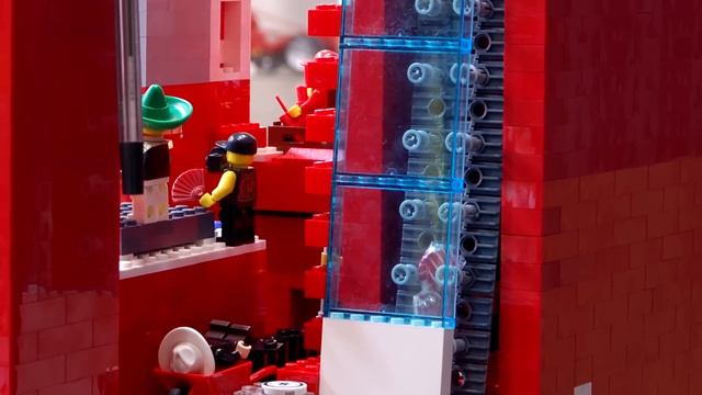 Музей ЛЕГО Обзор Копилка "Конфетка за монетку" в музее GameBrick V3.1 смотреть онлайн