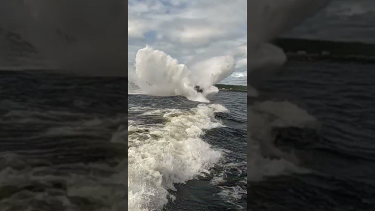 Тест моторов MERCURY 400 V10 спарка 20 цилиндров!!! и 800 лошадей!!! Катера и лодки. #тестдрайв смотреть онлайн