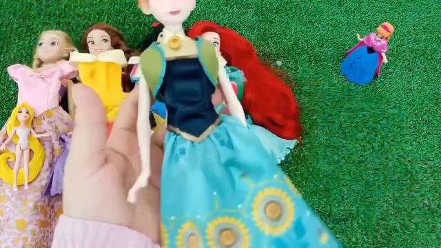 Looking for Disney Princess Dresses DIY Miniature Ideas for Barbie Wig, Dress, Faceup, and More! DI смотреть онлайн