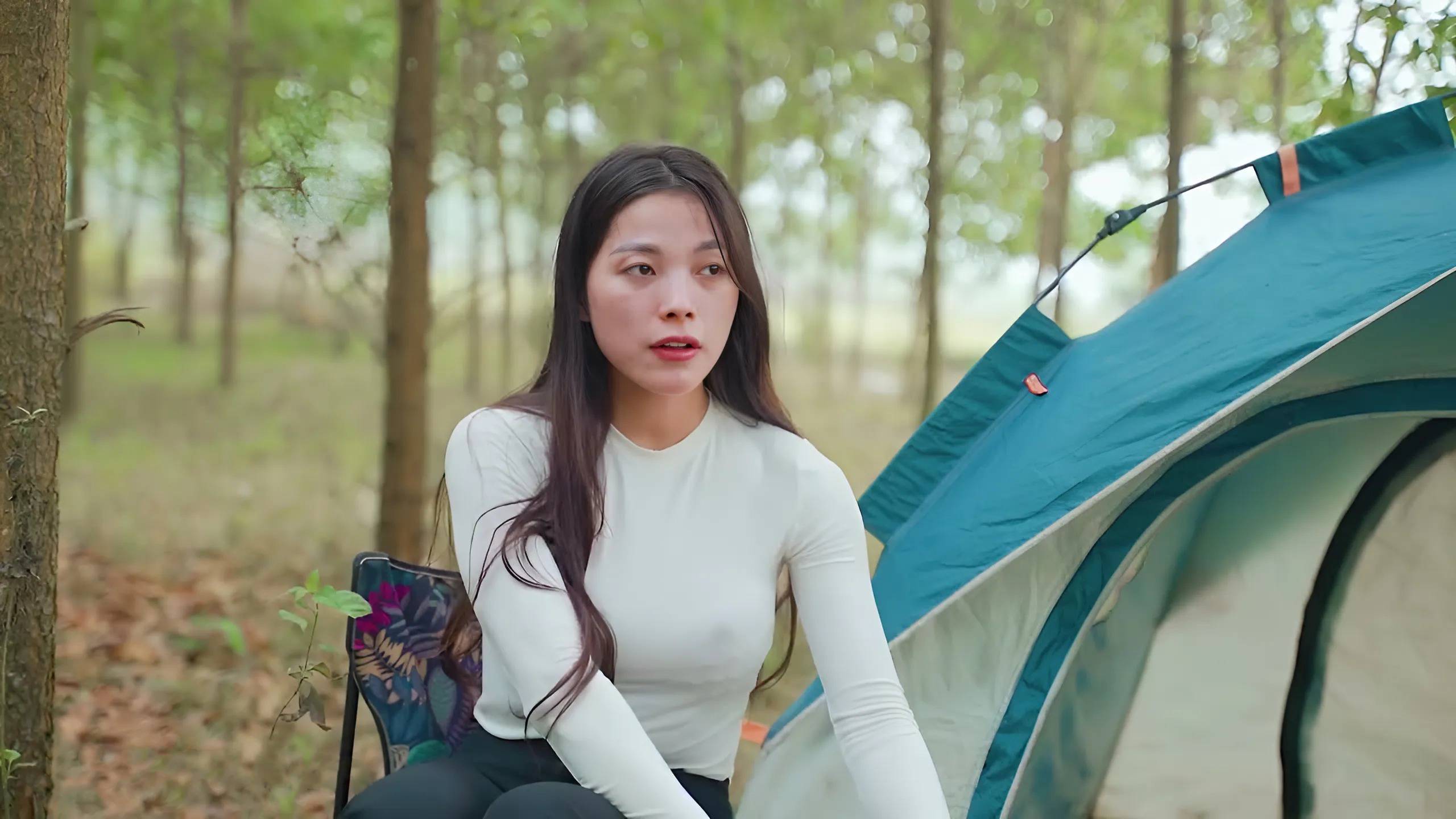 90-ДНЕВНЫЙ ОДИНОЧНЫЙ НОЧНОЙ КЕМПИНГ В ТРОПИЧЕСКОМ ЛЕСУ – ОТДЫХ В ПАЛАТКЕ ПОД РАССЛАБЛЯЮЩИЙ ЗВУК #2 смотреть онлайн