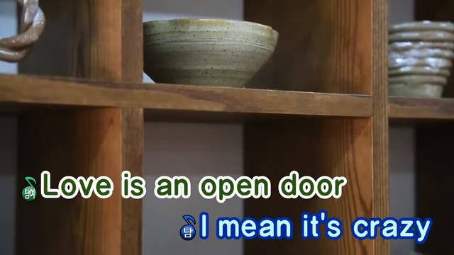 Ernit : Love Is An Open Door - Kristen Bell & Santino Font смотреть онлайн