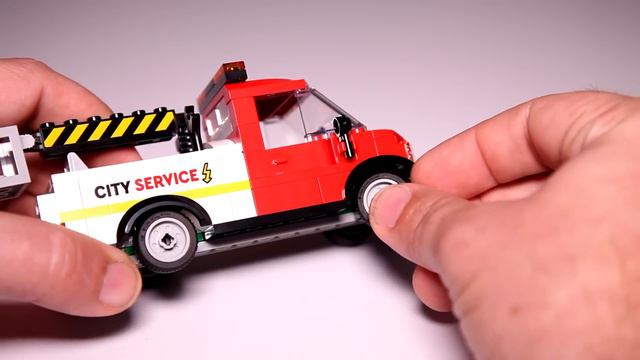 Lego City 60306 Shopping Street Speed Build With New For 2021 Street Plates