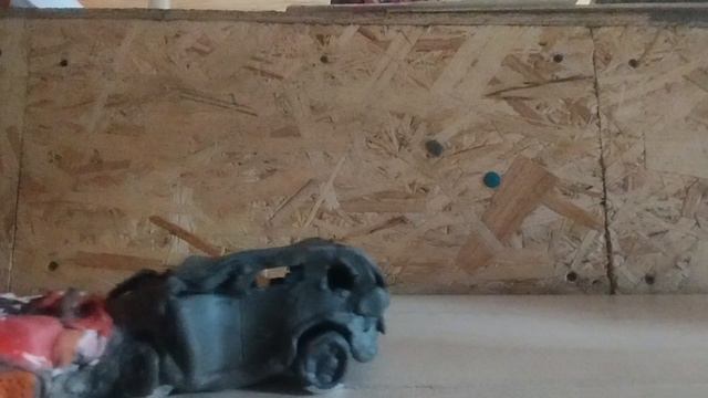 краш-тест машин из пластилина смотреть онлайн