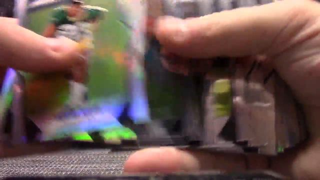 Zeagle's 2017 Prizm Football Box Break смотреть онлайн