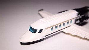 Lego City 60102 Airport VIP Service Speed Build