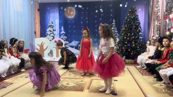 Танец кукол