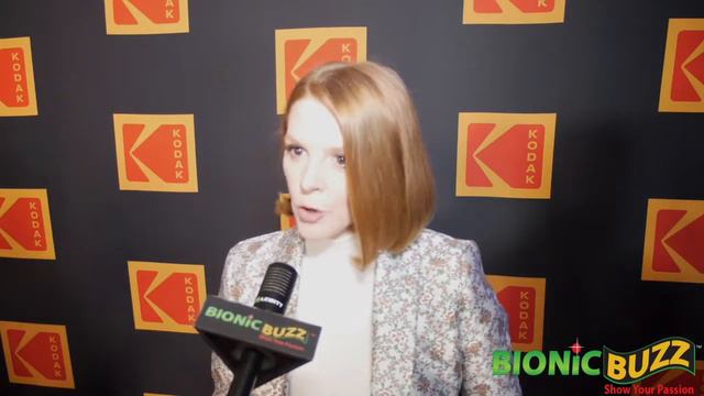Ashley Bell Interview at the 2019 KODAK Film Awards смотреть онлайн