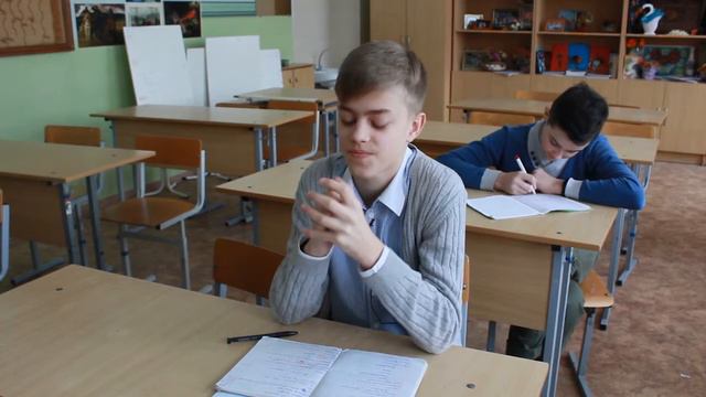 Школьники VS. Студенты смотреть онлайн