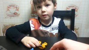 Распаковываем и играем конструктором Анкилозавром из Парка Юрского периода