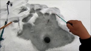 Рыбалка на реке Иркут зимой. Осваиваю протоки