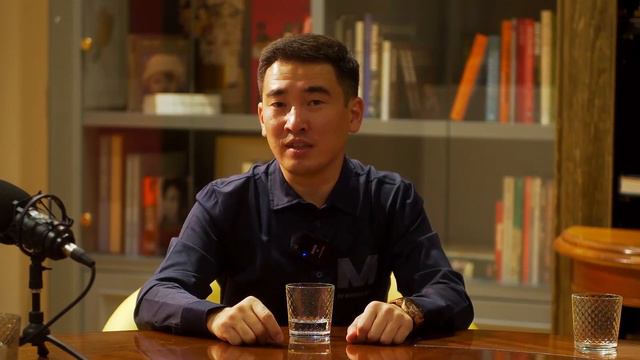 Кто знает больше УЧИТЕЛЬ или УЧЕНИК? Зачем нужно отключать критическое мышление? смотреть онлайн