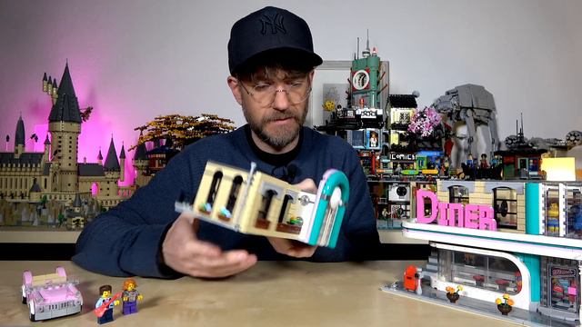 Perfekt? Nicht ganz. Aber immerhin großartig! Lego Creator Expert 10260 Amerikanisches Diner смотреть онлайн