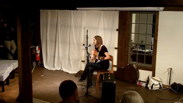 Liz Mills at Arts off Main - My Words смотреть онлайн