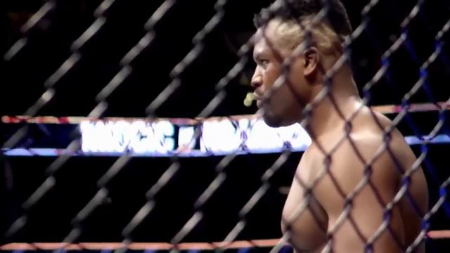 БУ НИМАСИ! ЭКСПЕРТЛАР ШОХЖАХОН ЭРГАШЕВ МАГЛУБИЯТИНИ ТАХМИН КИЛИШДИ! смотреть онлайн