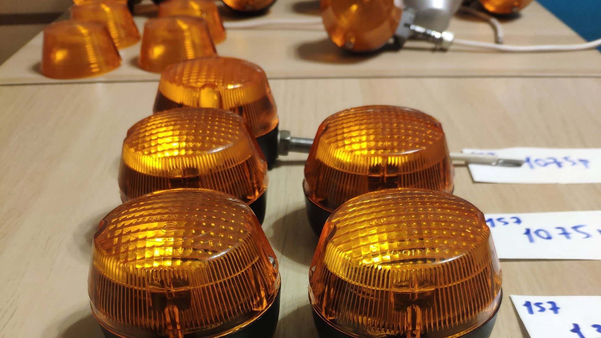 Редкие поворотники СССР "картошка" для мотоциклов Восход и Минск с хранения смотреть онлайн