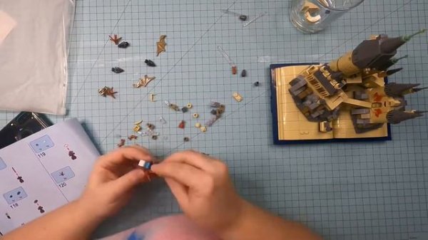 Building a FAKE Lego Hogwarts “Magic Castle”?