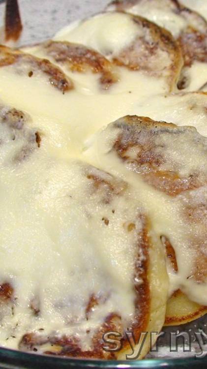 Сырники в сметанном соусе! Утреннее блюдо о которое ваши дети будут ждать каждое утро! смотреть онлайн