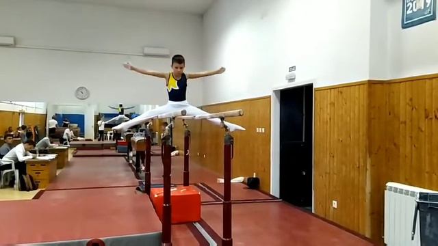 Filip Novak, ruče смотреть онлайн