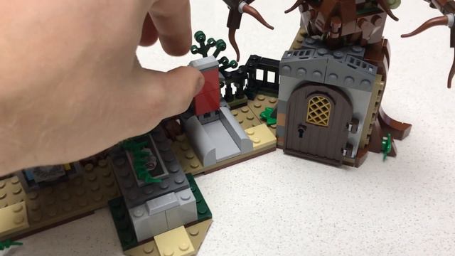 LEGO Hidden Side - Загадка старого кладбища 70420 + Бар соков 40336 смотреть онлайн