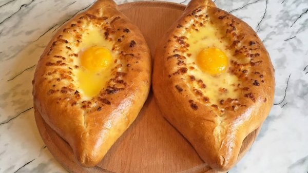 Хачапури по-аджарски