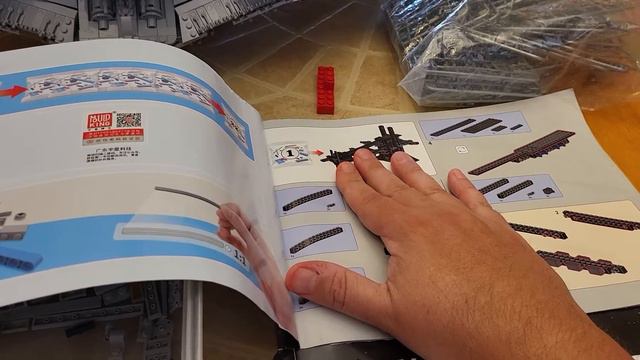 Part 1 of 2: Mould King 13135 Imperial Star Destroyer Monarch--the Good, Not-So-Bad, and the Ugly! смотреть онлайн