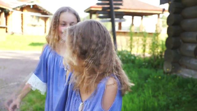 Katya & Masha смотреть онлайн