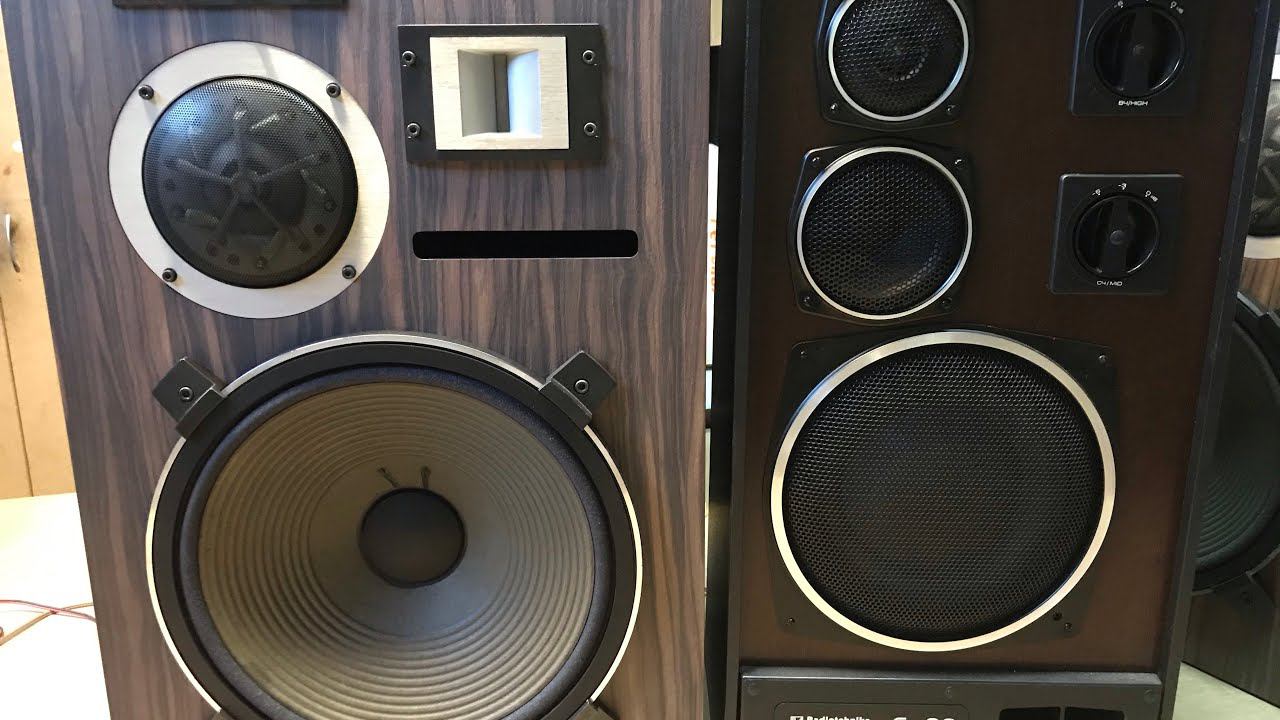 Pioneer 955 vs S-90, честный тест,звук не из-за кадра. смотреть онлайн