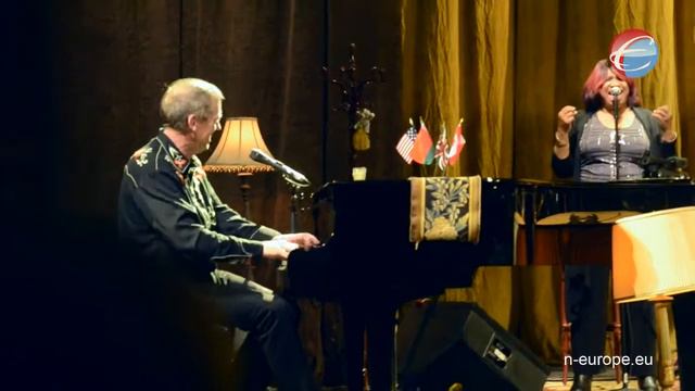 Хью Лори дал концерт в Минске смотреть онлайн