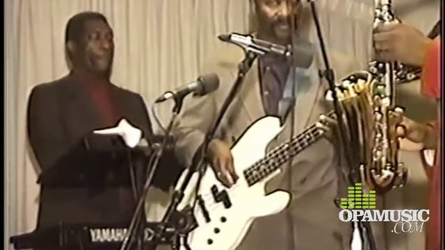 Ernest Menelas Live Performance смотреть онлайн