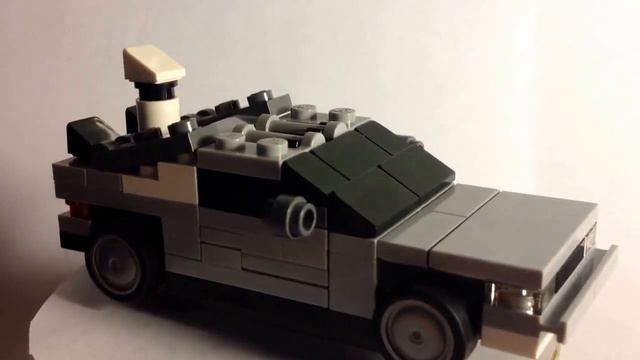 Обзор Lego mini DeLorean DMC-12 смотреть онлайн