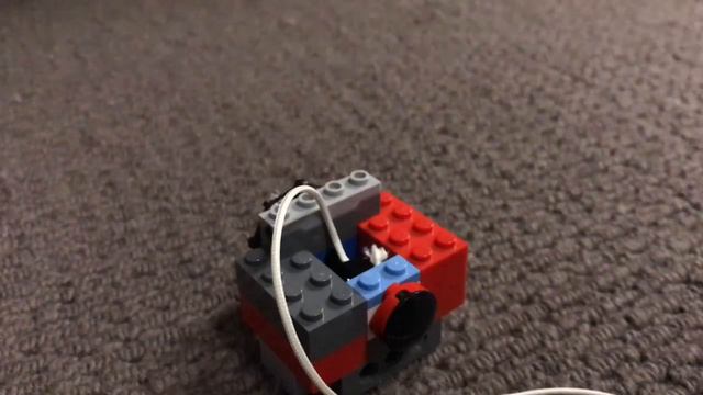 How to make a lego beyblade launcher смотреть онлайн