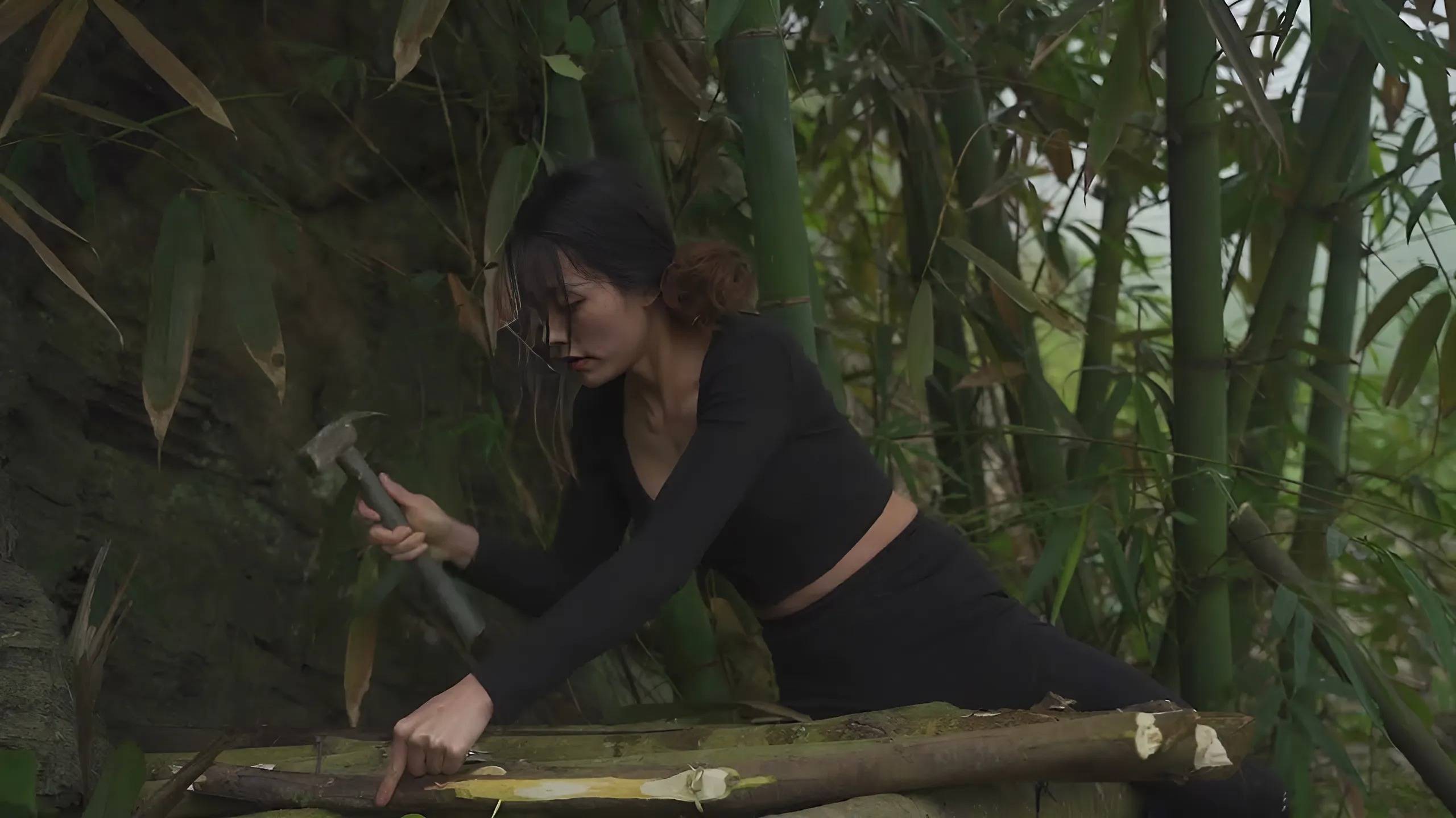 30-ДНЕВНЫЙ ОДИНОЧНЫЙ НОЧНОЙ КЕМПИНГ В ТРОПИЧЕСКОМ ЛЕСУ – ОТДЫХ В ПАЛАТКЕ ПОД ЗВУКИ ПРИРОДЫ АСМР смотреть онлайн