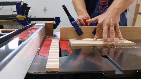 Making Amazing 3D Cube End Grain Cutting Board Tutorial