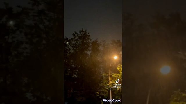 осенью в дождливый... смотреть онлайн