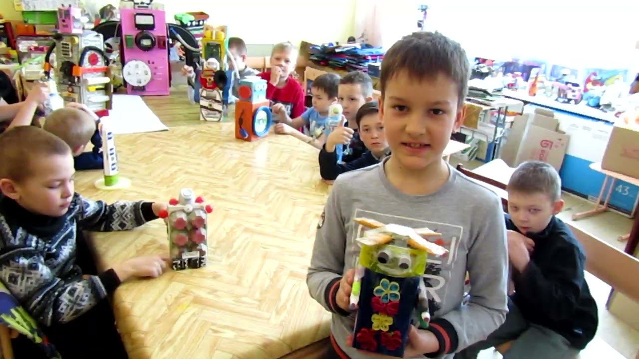 Поделки ко "Дню космонавтики". Выпуск 2