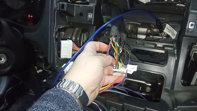 HUNDAI I40 Замена магнитолы смотреть онлайн